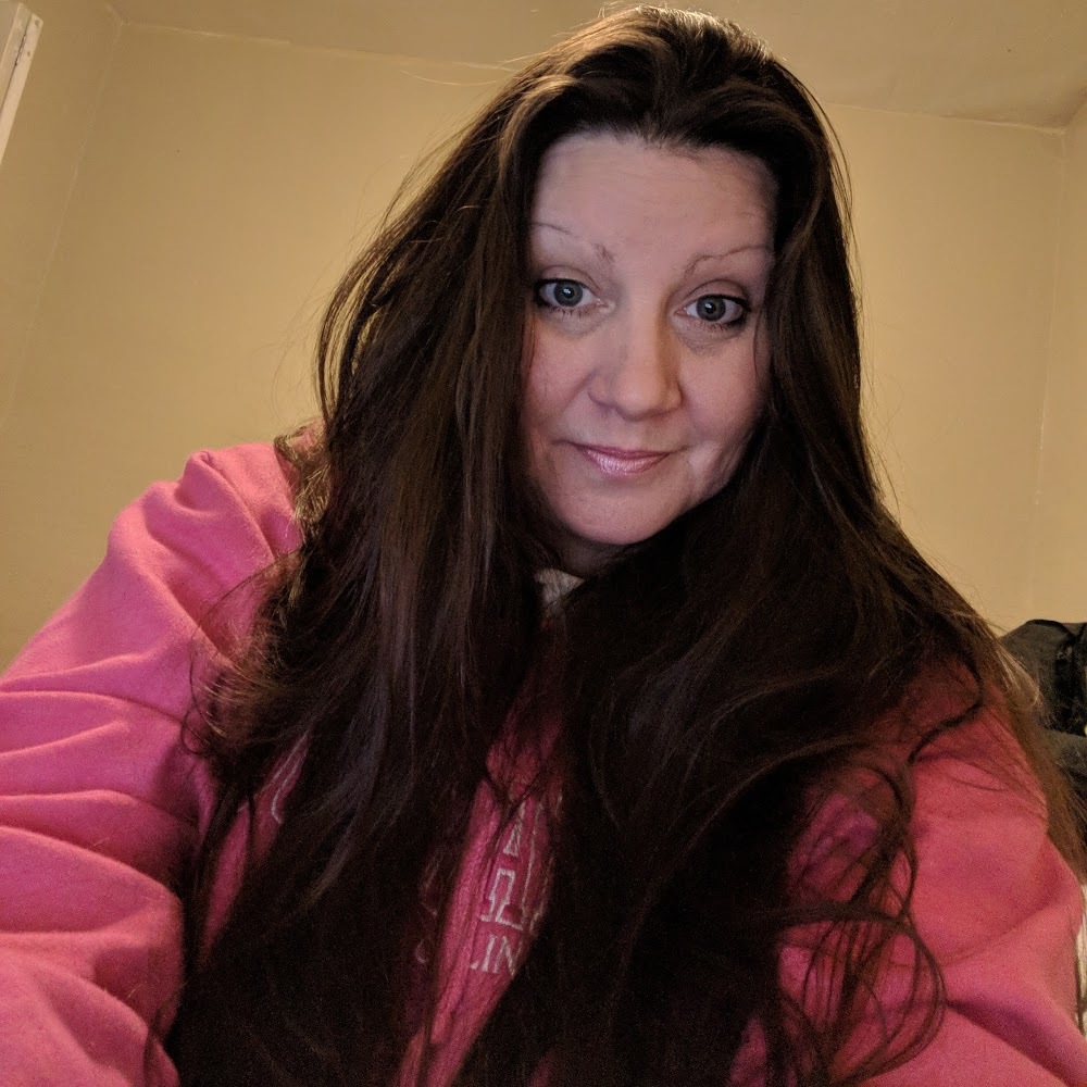 Meet your Posher, Angela